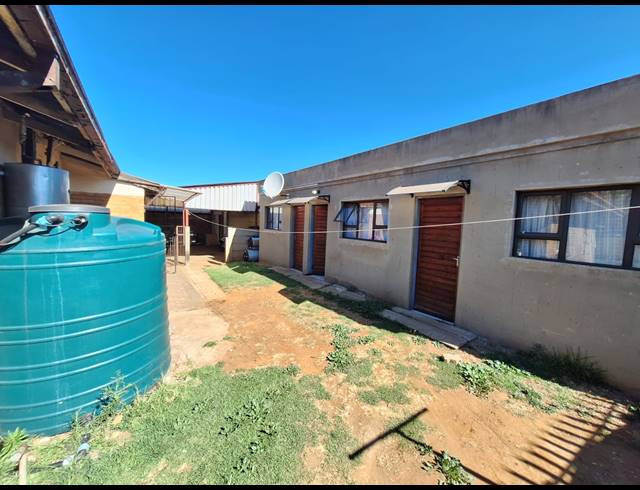 3 BEDROOM HOUSE FOR SALE IN VANDERBIJLPARK CW 1